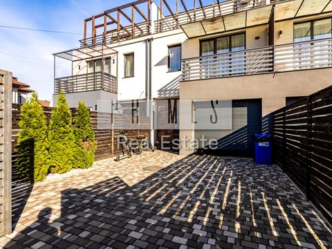 будинок за адресою Підбірна вул.