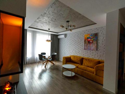 квартира за адресою Пекарська вул., 57