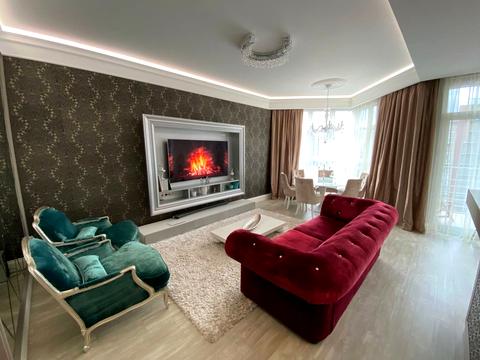 квартира по адресу Академика Филатова ул., 2/1