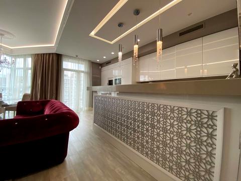 квартира по адресу Академика Филатова ул., 2/1