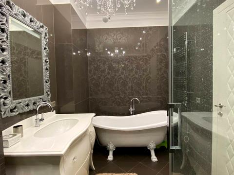 квартира по адресу Академика Филатова ул., 2/1