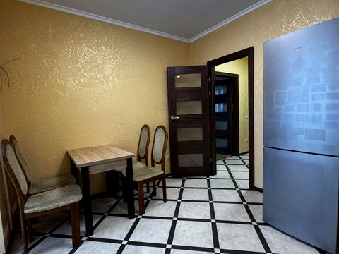 квартира по адресу Высочана ул., 18