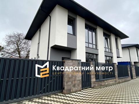 будинок за адресою Івана Багряного вул.