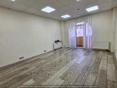 комерційна за адресою Івана Франка вул., 15-А