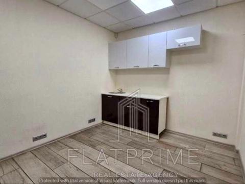 комерційна за адресою Івана Франка вул., 15-А