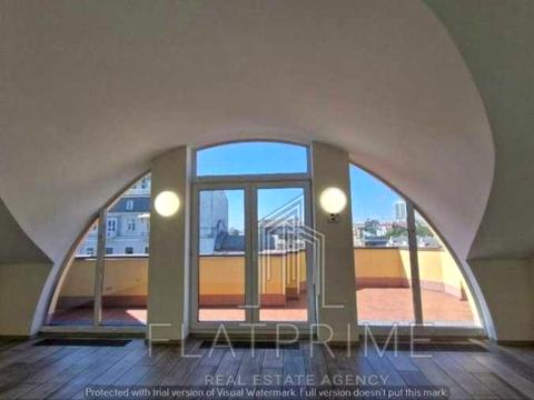 комерційна за адресою Івана Франка вул., 15-А