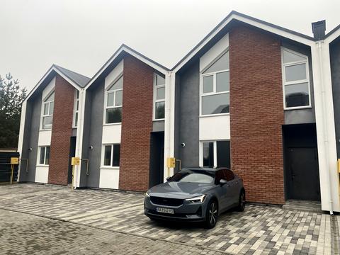 дом по адресу Київська