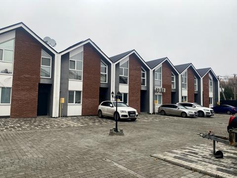 дом по адресу Київська