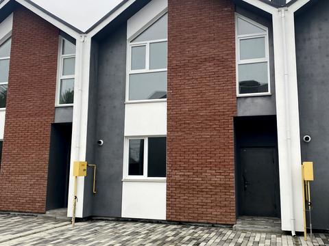 дом по адресу Київська