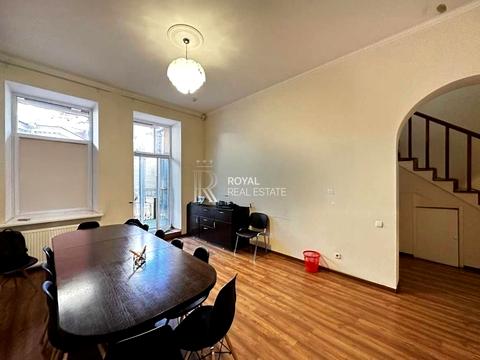 коммерческая по адресу Архитектора Городецкого ул., 10/1