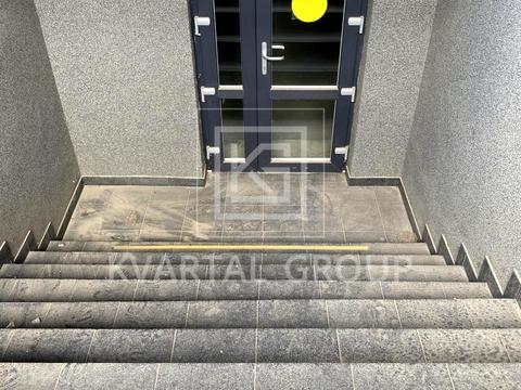 комерційна за адресою Івана Кожедуба вул., 3