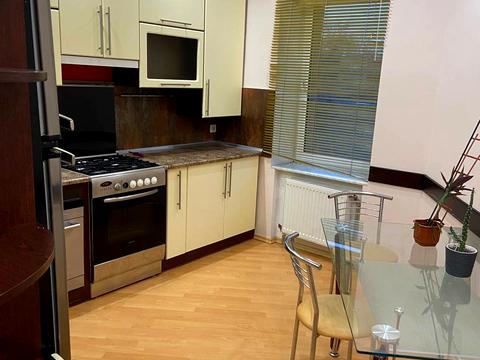 квартира за адресою Небесної Сотні вул. (Леніна), 61