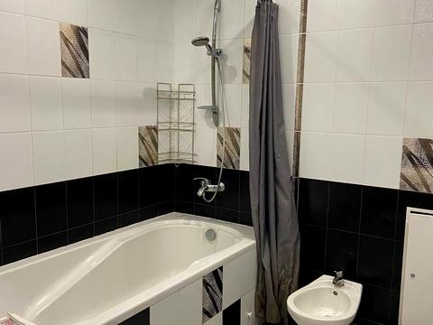 квартира за адресою Небесної Сотні вул. (Леніна), 61