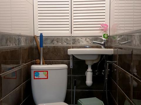 комерційна за адресою Велика Васильківська вул. (Червоноармійська), 54