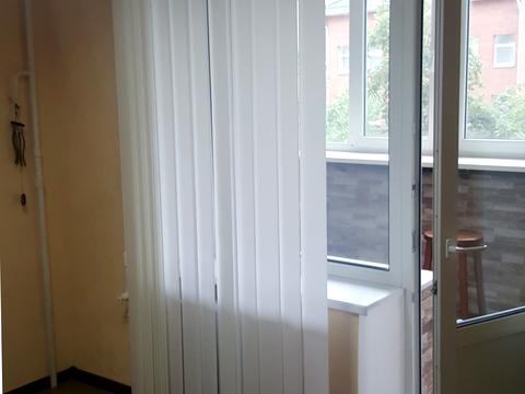 комерційна за адресою Велика Васильківська вул. (Червоноармійська), 54