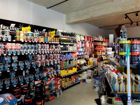 комерційна за адресою Загорська вул., 122