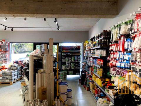 комерційна за адресою Загорська вул., 122