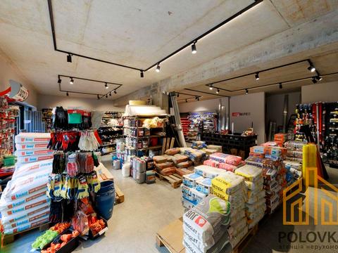 комерційна за адресою Загорська вул., 122