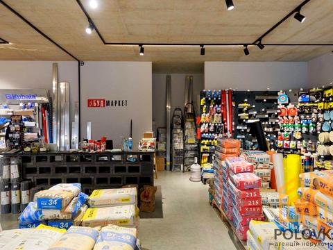 комерційна за адресою Загорська вул., 122