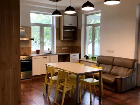 дом по адресу Короленка