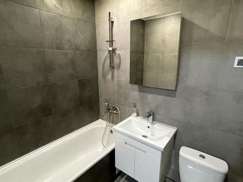 квартира по адресу Бориса Гмыри ул., 12-Б