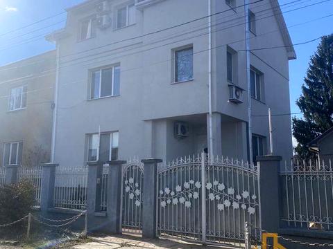 будинок за адресою Антона Кущинсього