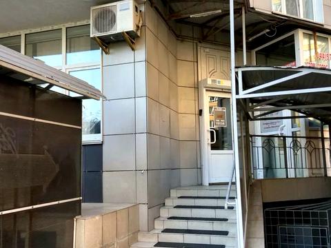 комерційна за адресою Княжий Затон вул., 21