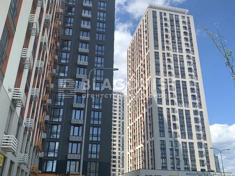 квартира за адресою Дніпровська набережна вул., 18-А