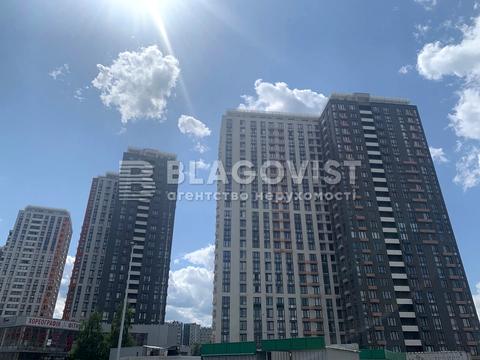 квартира за адресою Дніпровська набережна вул., 18-А