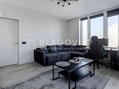 квартира за адресою Дніпровська набережна вул., 18-А