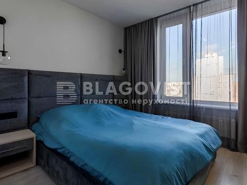 квартира за адресою Дніпровська набережна вул., 18-А