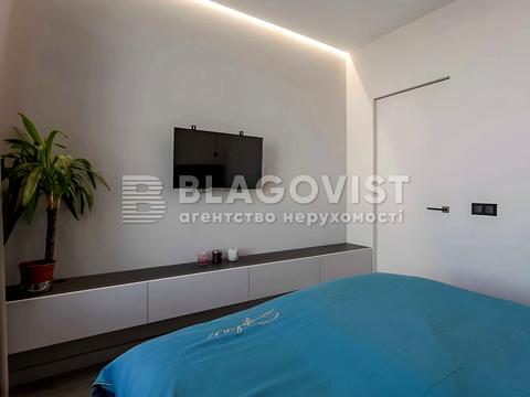 квартира за адресою Дніпровська набережна вул., 18-А