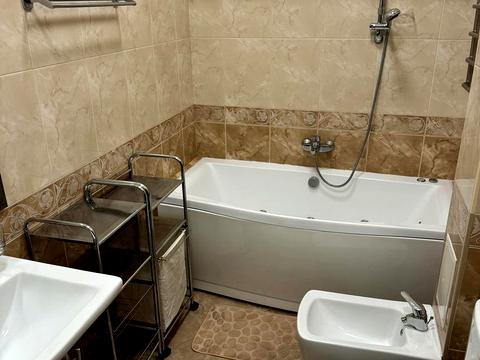 квартира за адресою Олеся Гончара вул., 15/3