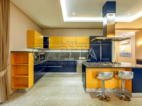 будинок за адресою Світанкова