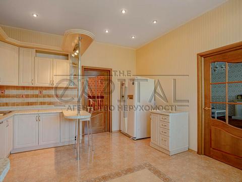 квартира за адресою В'ячеслава Чорновола вул., 25