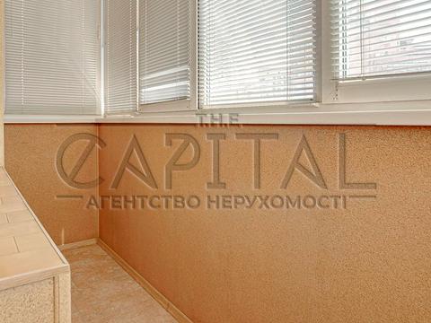 квартира за адресою В'ячеслава Чорновола вул., 25