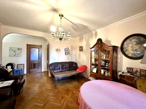 квартира за адресою Печерський узвіз, 8