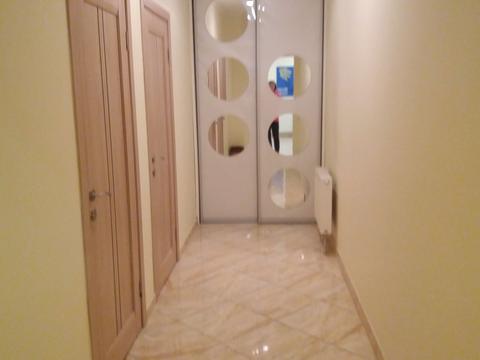 комерційна за адресою Мокра вул. (Кудряшова), 18