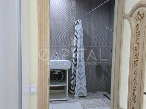 квартира за адресою Академіка Лебедєва вул., 1