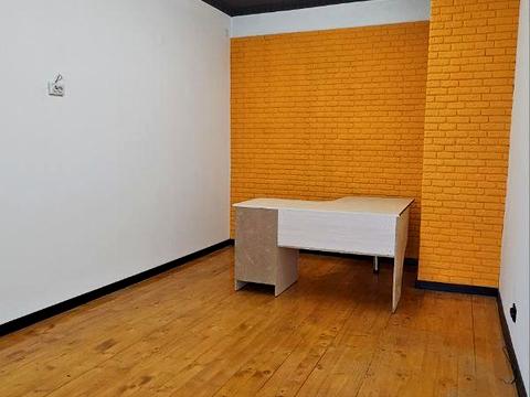 комерційна за адресою Галицька вул., 67