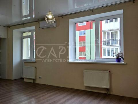 квартира за адресою Академіка Лебедєва вул., 1