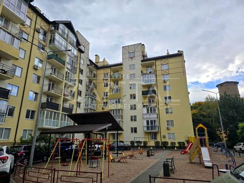 квартира за адресою Академіка Лебедєва вул., 1