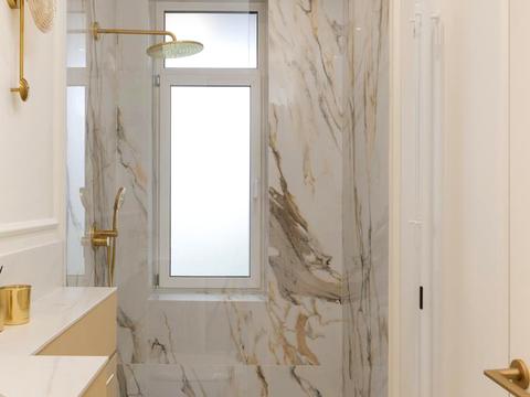 дом по адресу с. Вишенки, Садовая ул.