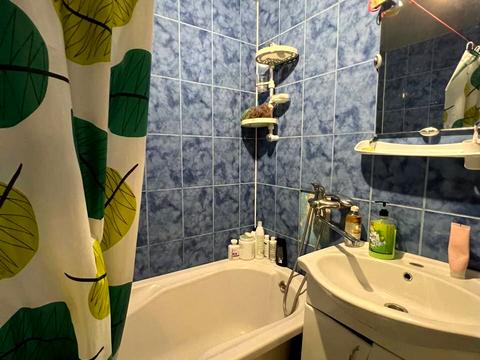 квартира за адресою Іллінська вул. (Червоногвардійська), 12/2