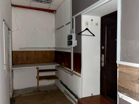 комерційна за адресою Придорожна вул., 1К2