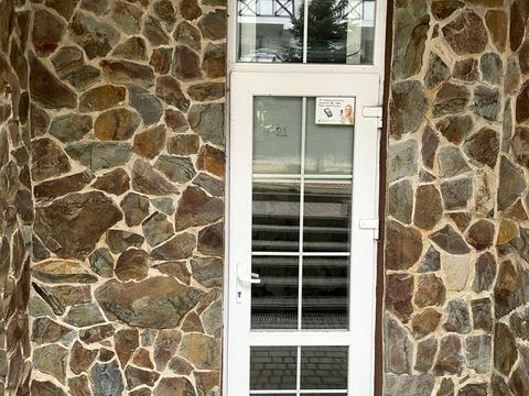 комерційна за адресою Придорожна вул., 1К2