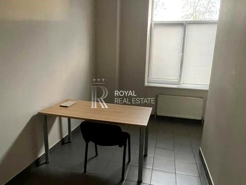 комерційна за адресою Київ, Лаврський пров., 8