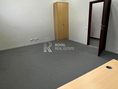 комерційна за адресою Київ, Лаврський пров., 8