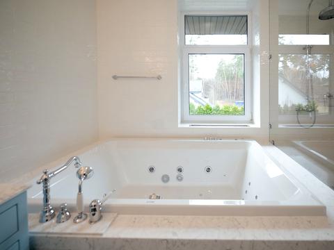 будинок за адресою Сілезька вул. (Рози Люксембург), 15