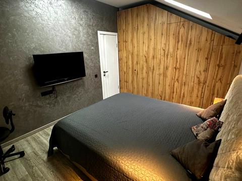 дом по адресу Олега Ольжича ул. (Докучаева)